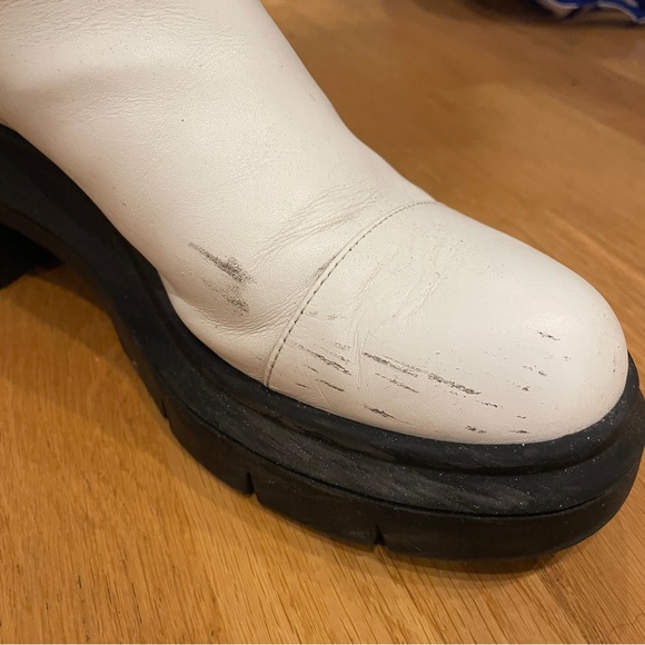 Stuart Weitzman Chelsea Boot - Picture 4 of 7